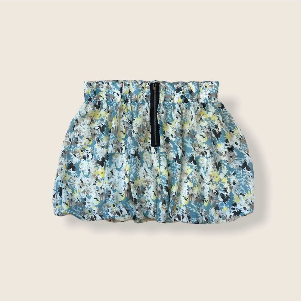 Floral Daisies Bubble Skirt